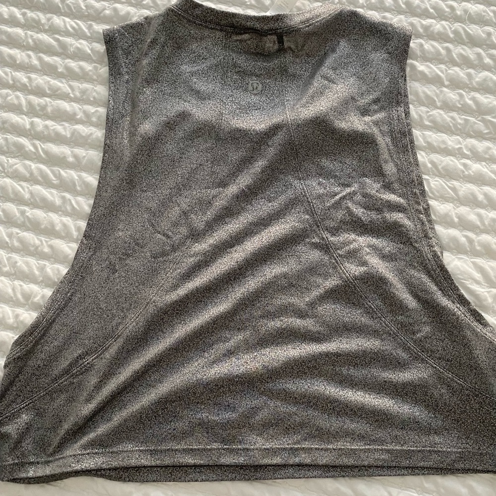Lululemon muscle love crop tank *shine*